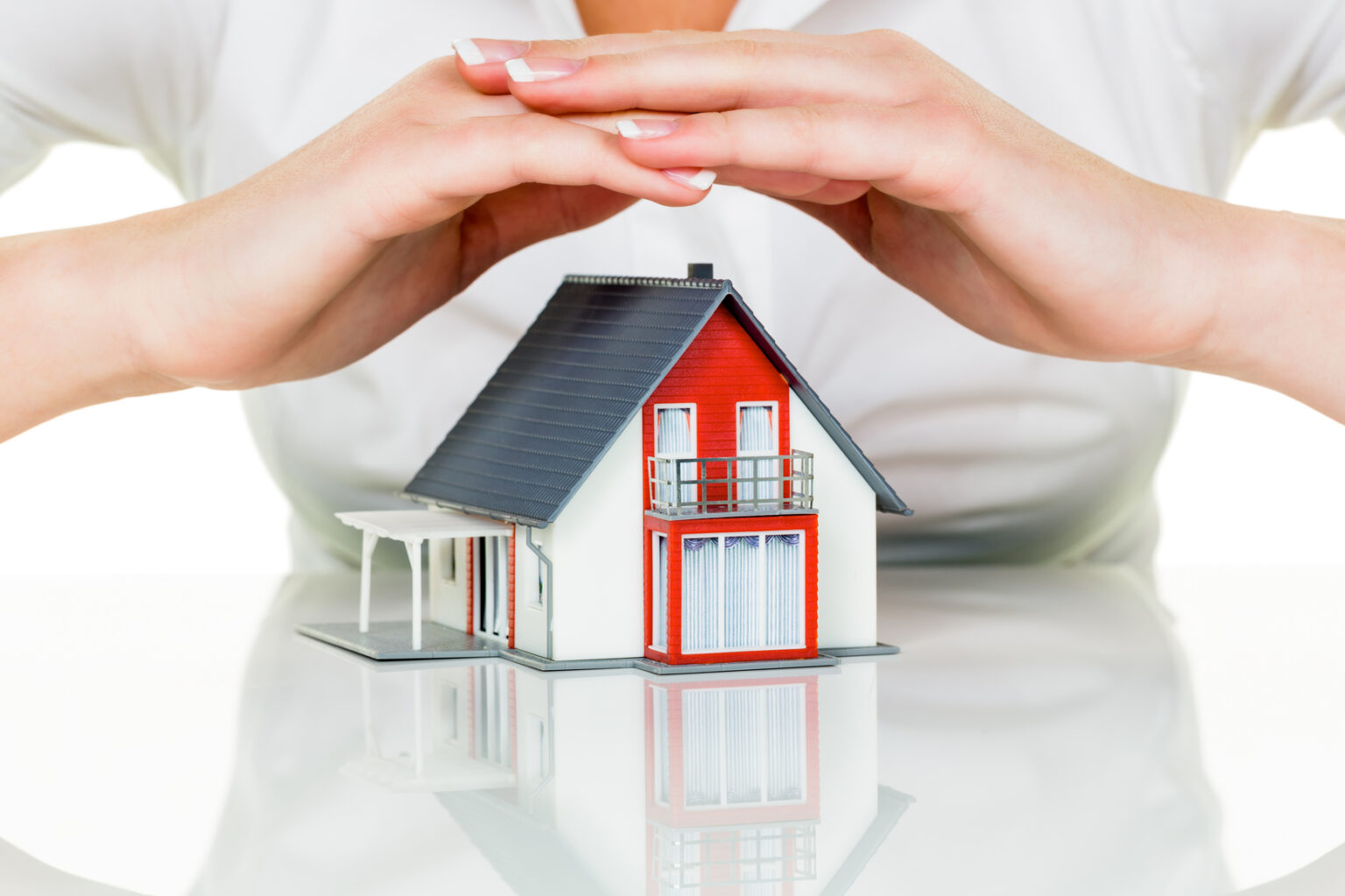 4 Questions to Ask Before Getting Your Homeowners Insurance Policy 